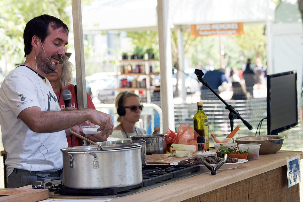 Jordi Traveria cooks beef stew with mushrooms in the Hatsatoun at the 2018 Smithsonian Folklife Festival.