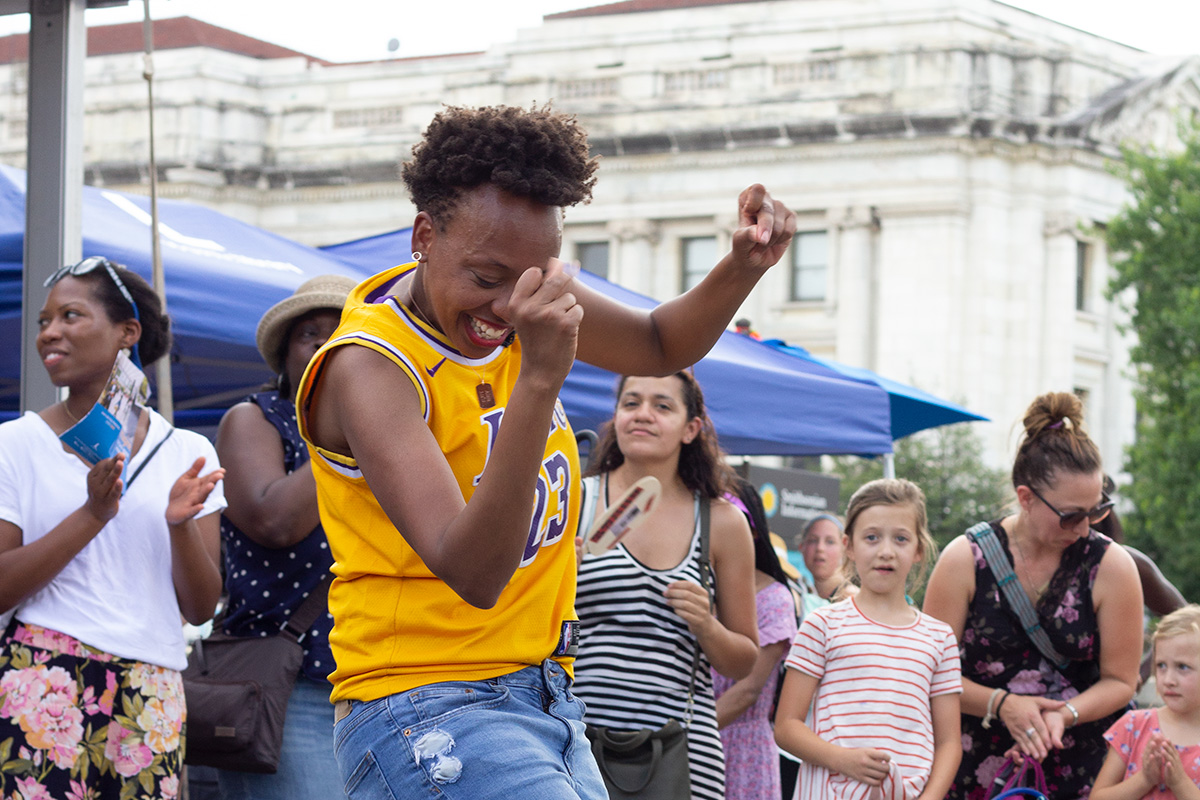 OnRae LaTeal leads a Black Girls Handgames Project workshop at the 2019 Smithsonian Folklife Festival. Photo by Sonya Pencheva, Ralph Rinzler Folklife Archives