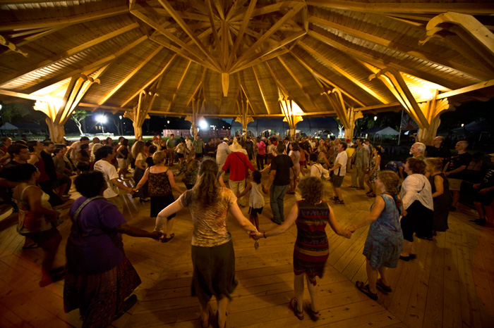 Photo by Francisco X. Guerra, Ralph Rinzler Folklife Archives