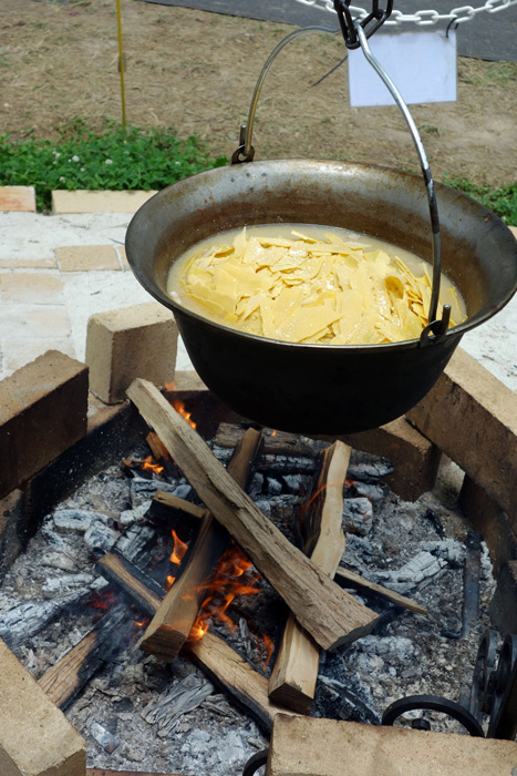 Hungarian Slambuc cooking in the cauldron. Photo by Lili A. Kocsis