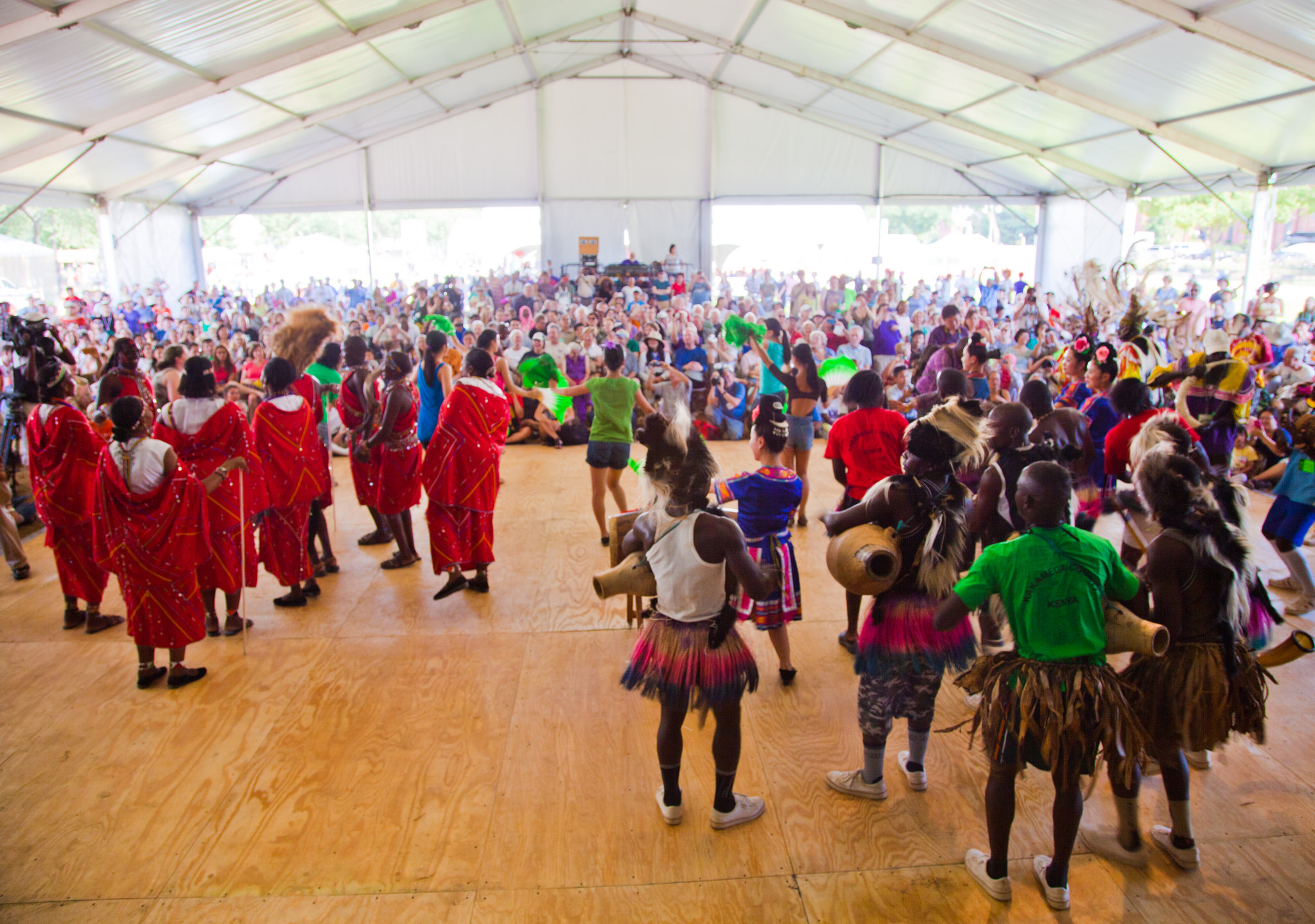 Flickr contributor Hans Spiegel's shot of Kenyan and Chinese dancers at the cross-program finale concert.