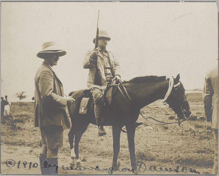 “Roosevelt ready for big game.” 1910. Photo by Warrington Dawson, courtesy of Library of Congress